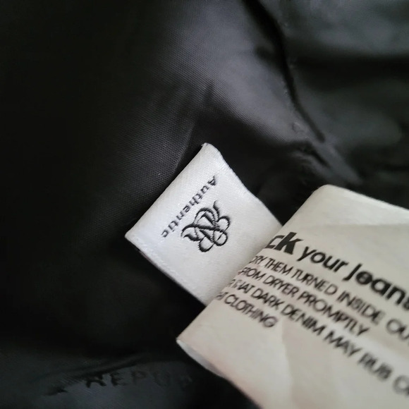 Rock & Republic Denim Jacket / Studded / Size Medium - Picture 11 of 12